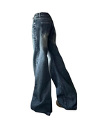 Wide-Leg Jeans (Өмсгөл жижиг)