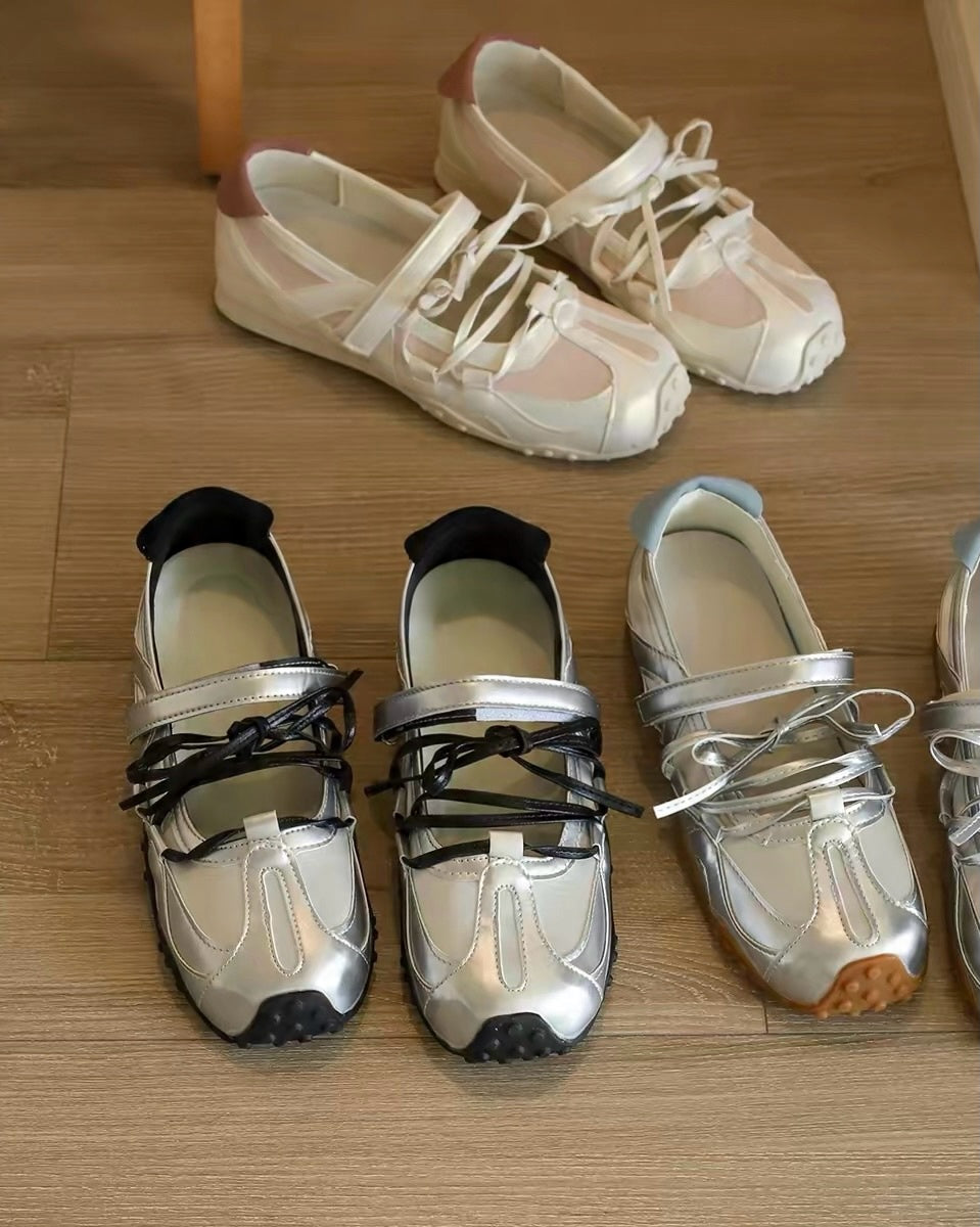 Retro Mary Jane Flats