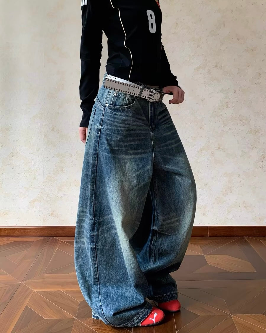 Vintage Wash Baggy Jeans