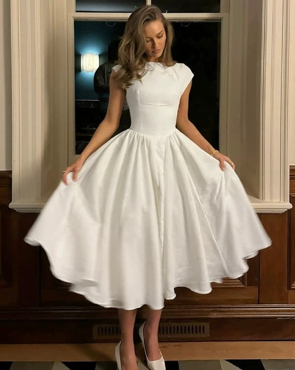 Elegant White Midi Dress (Өмсгөл томтой)