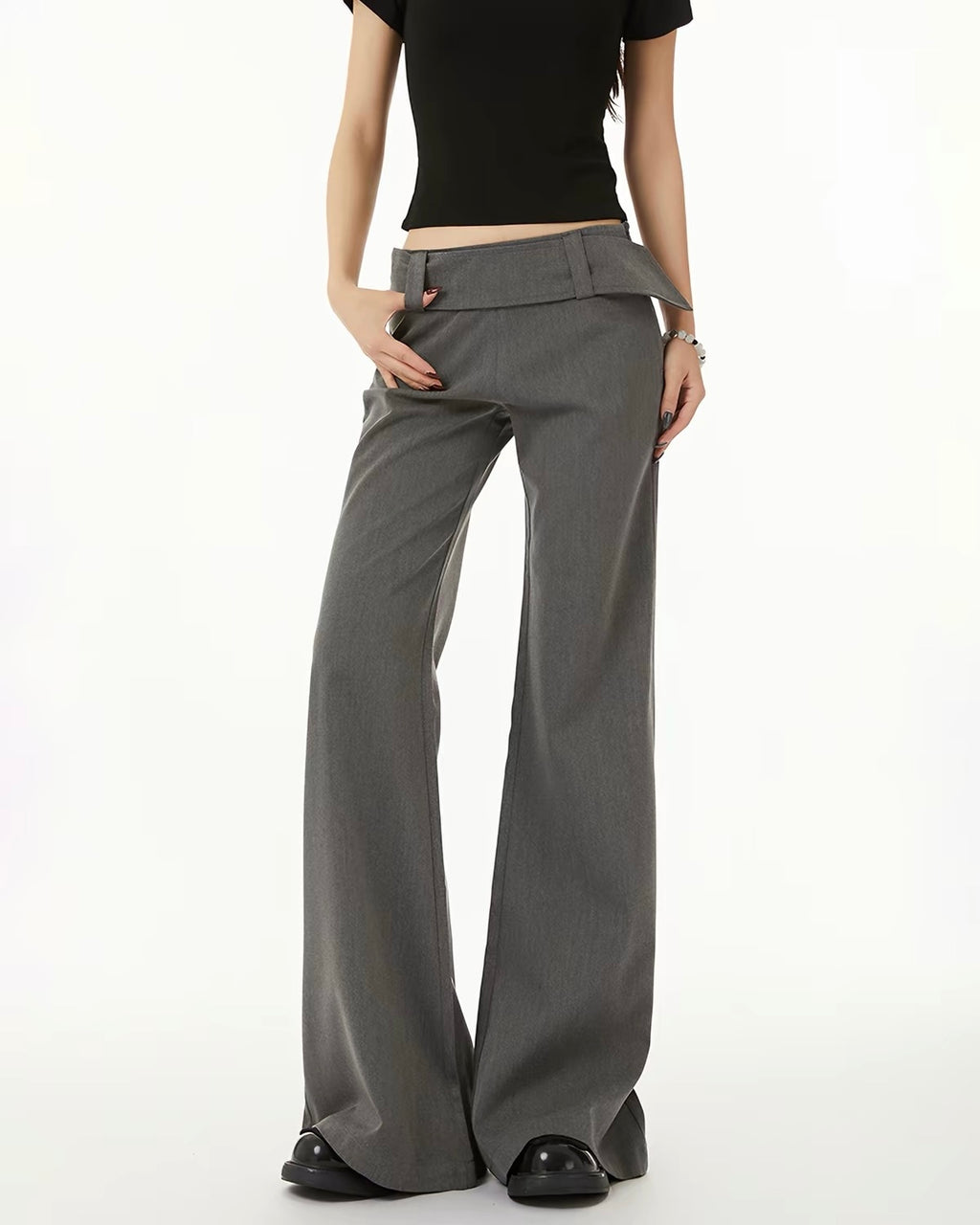 Low Rise Wide Leg Pants