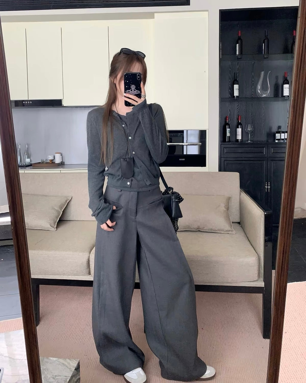 Curved Pocket Wide Leg Pants