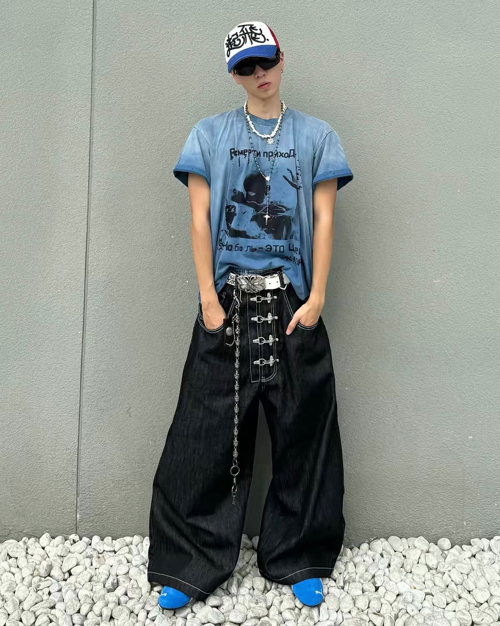 Buckle Wide Leg Jeans