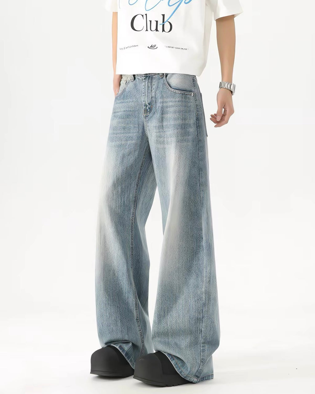 Light Wash Wide Leg Jeans