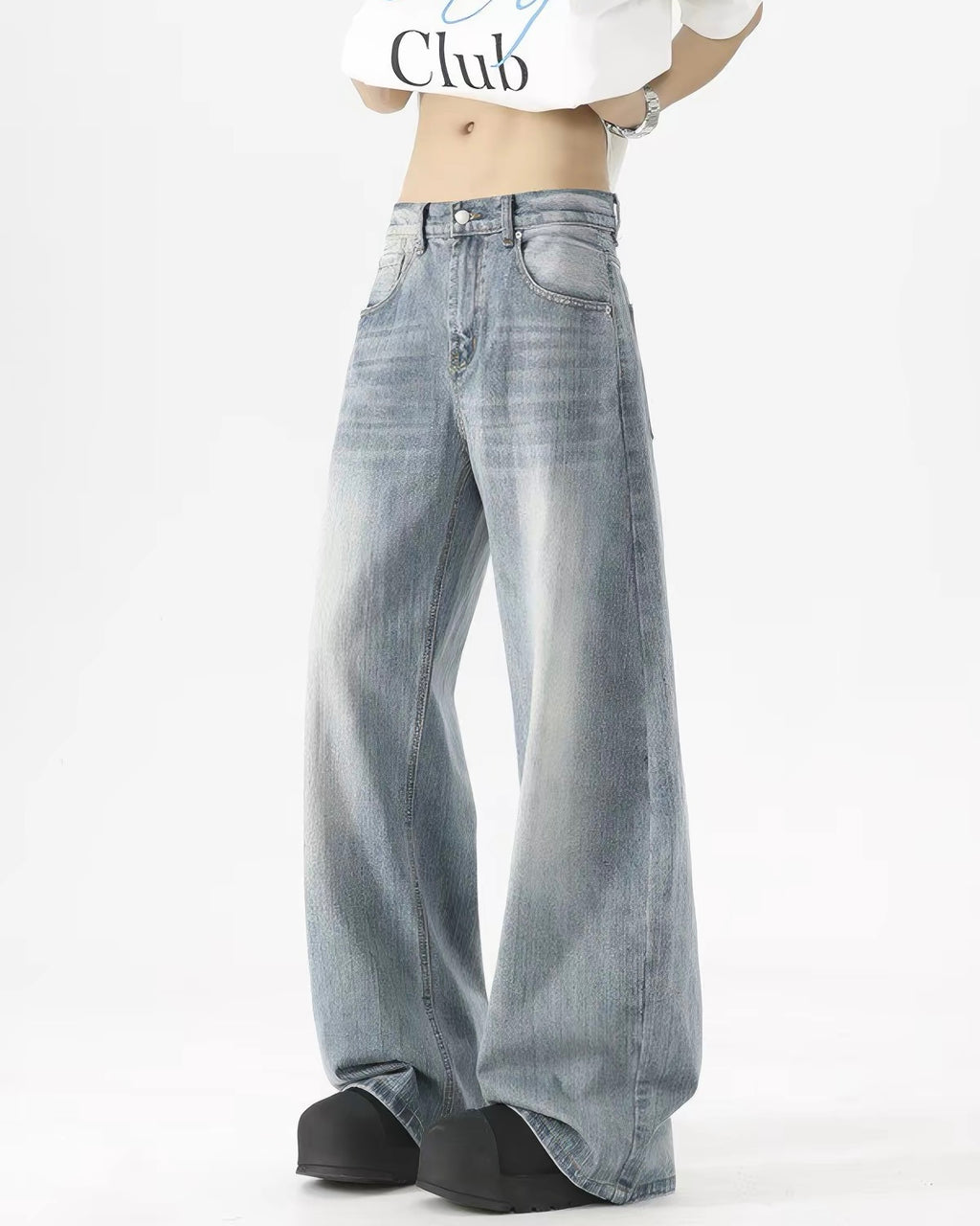 Light Wash Wide Leg Jeans