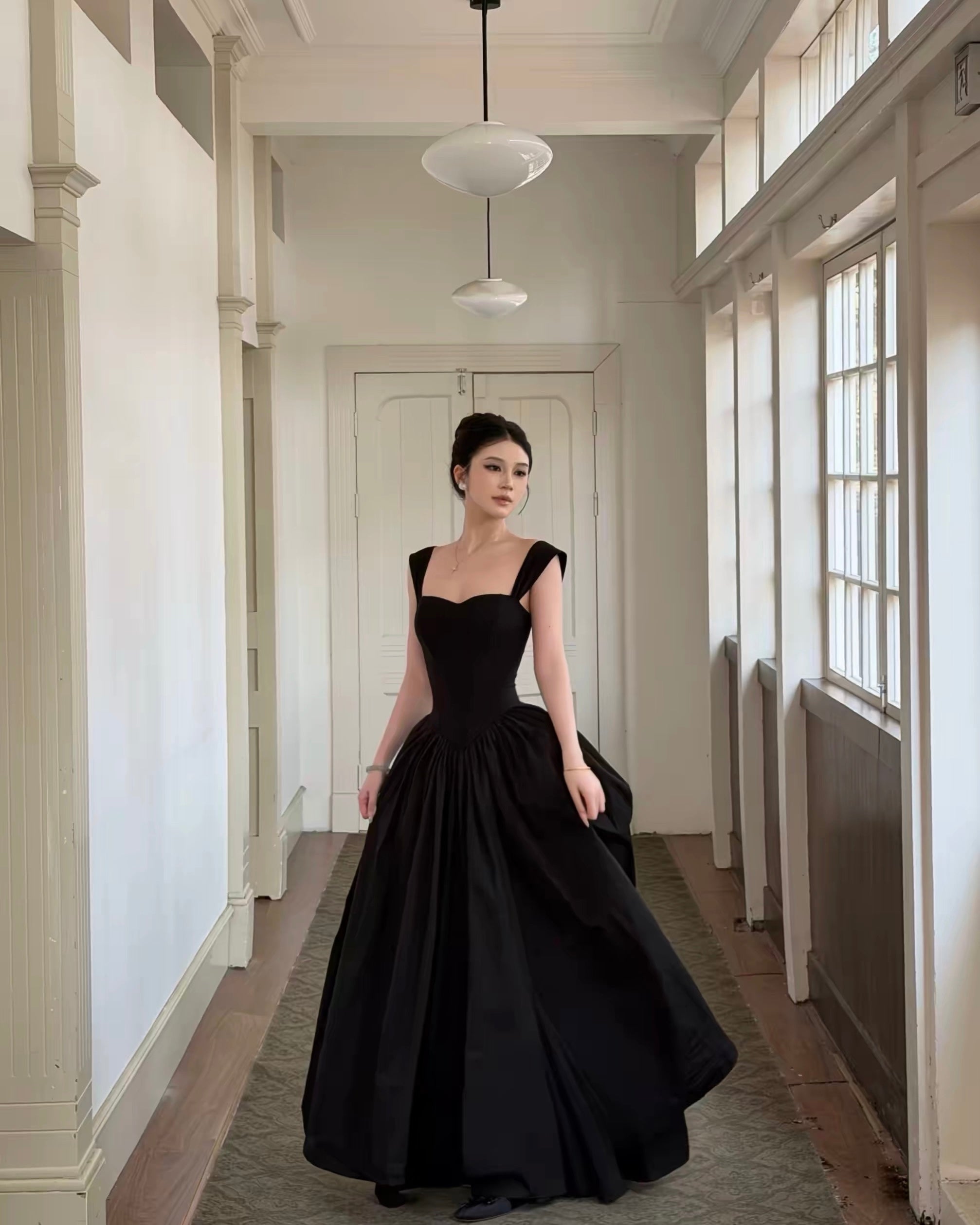 Elegant Black Evening Dress