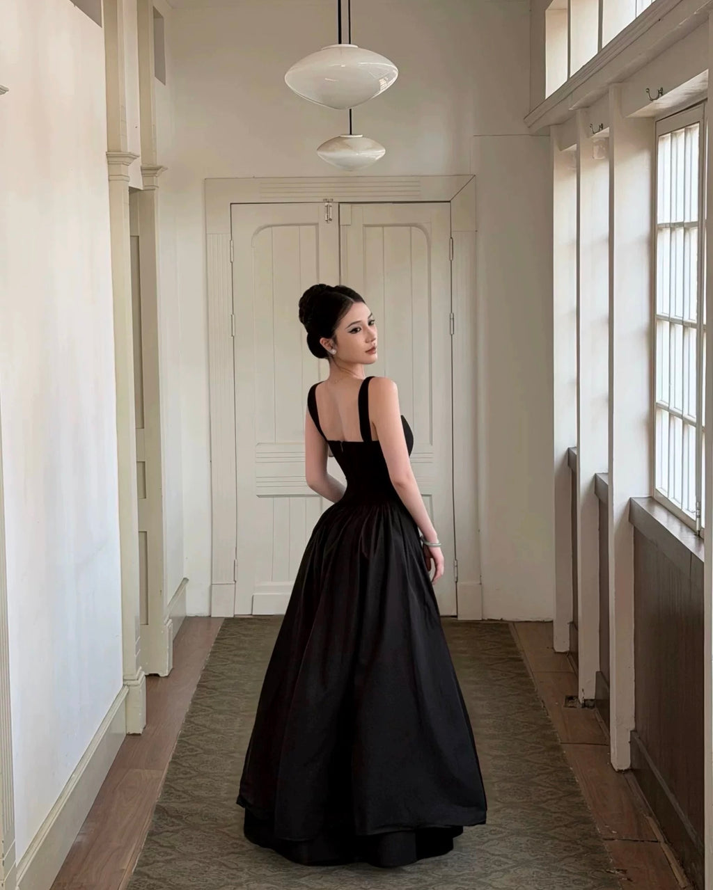 Elegant Black Evening Dress
