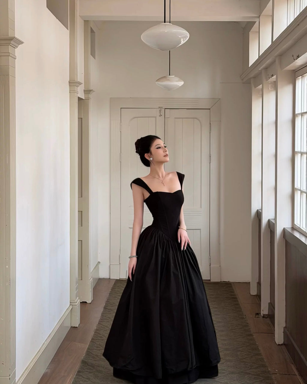 Elegant Black Evening Dress