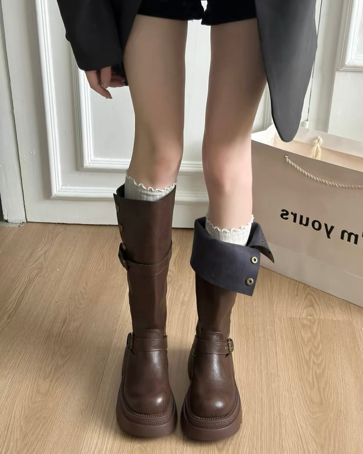 Vintage Platform Knee-High Boots 🤎🖤