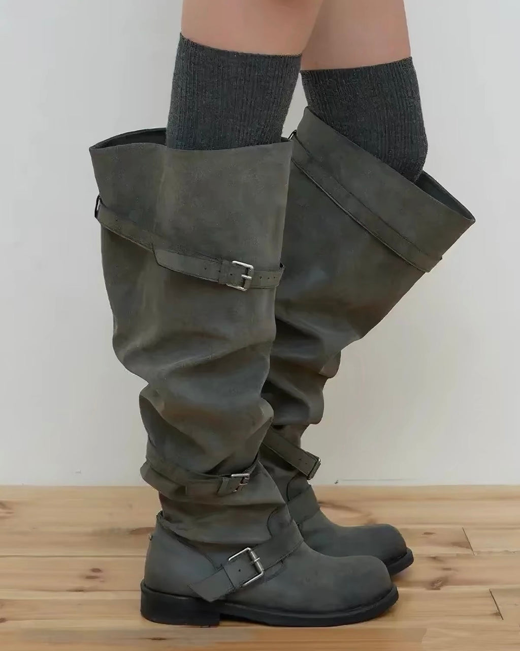 Engineer boots