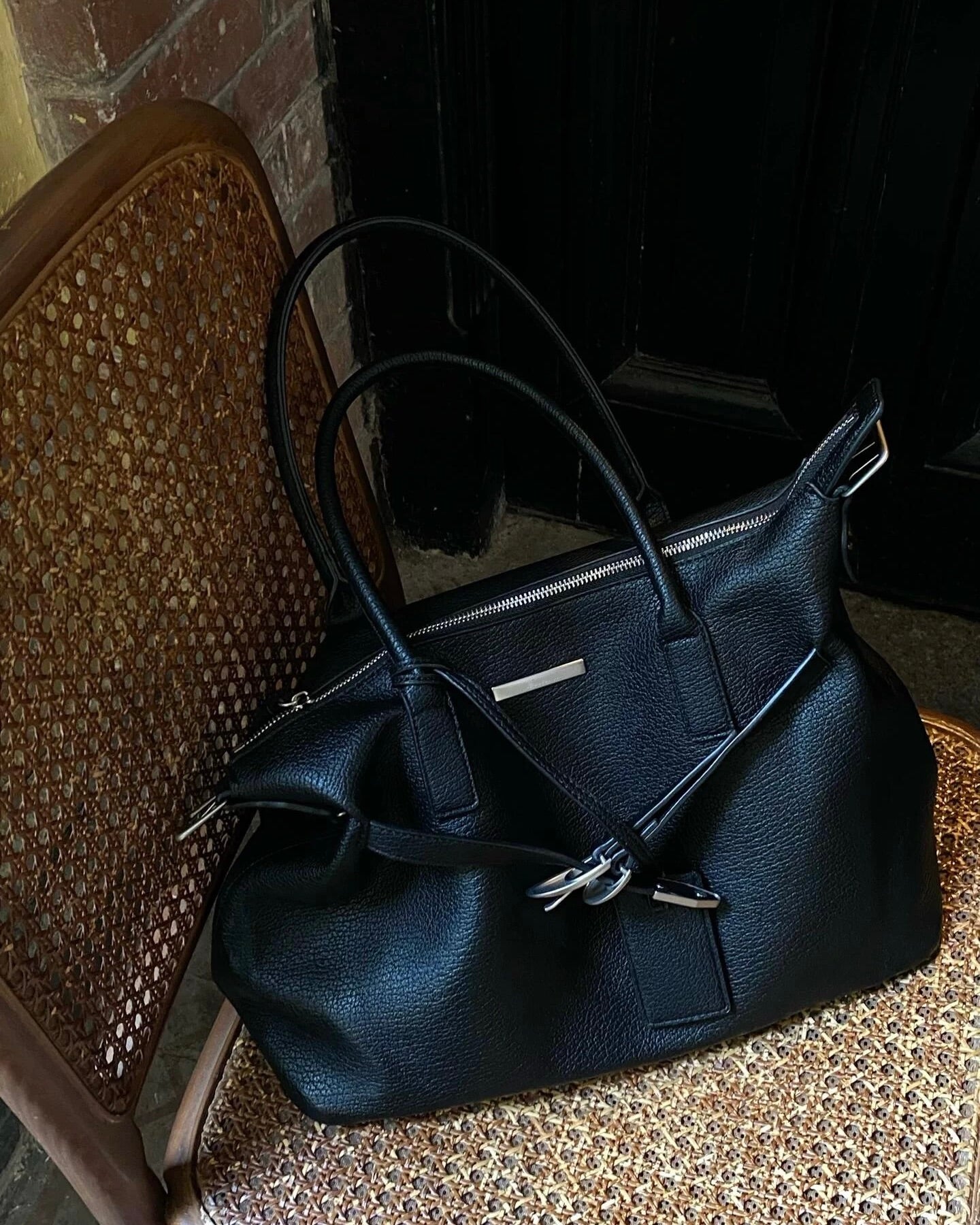 Large Capacity Shoulder Bag