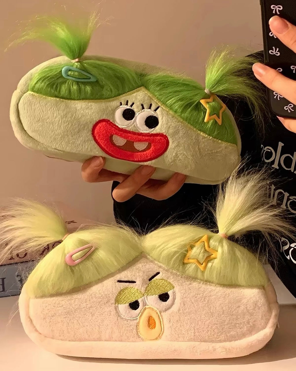 Pencil case (Каргоны мөнгийг ирэхээр нь өгнө)
