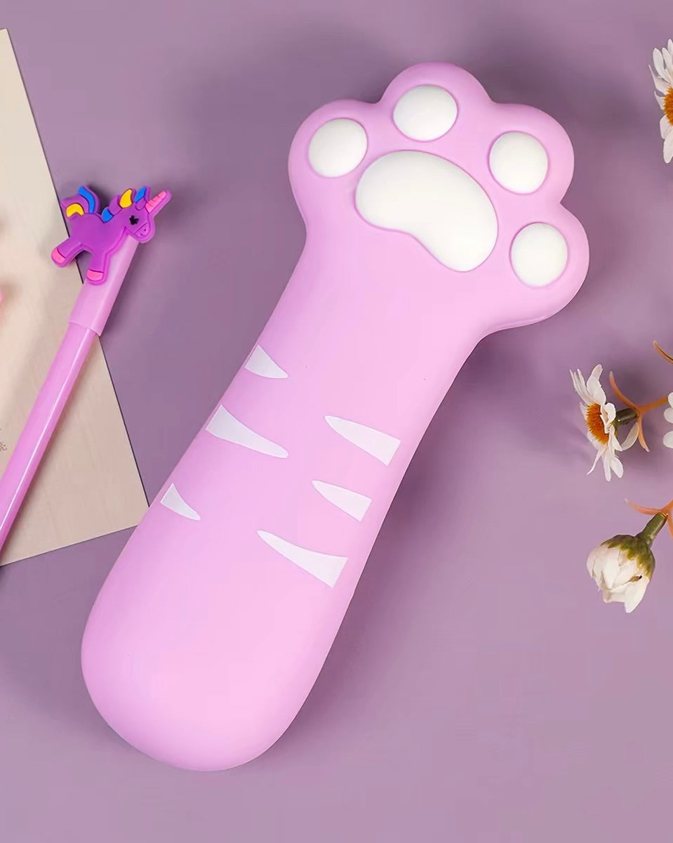 Pencil case (Каргоны мөнгийг ирэхээр нь өгнө)