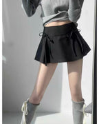 Ribbon Pleated Mini Skirt