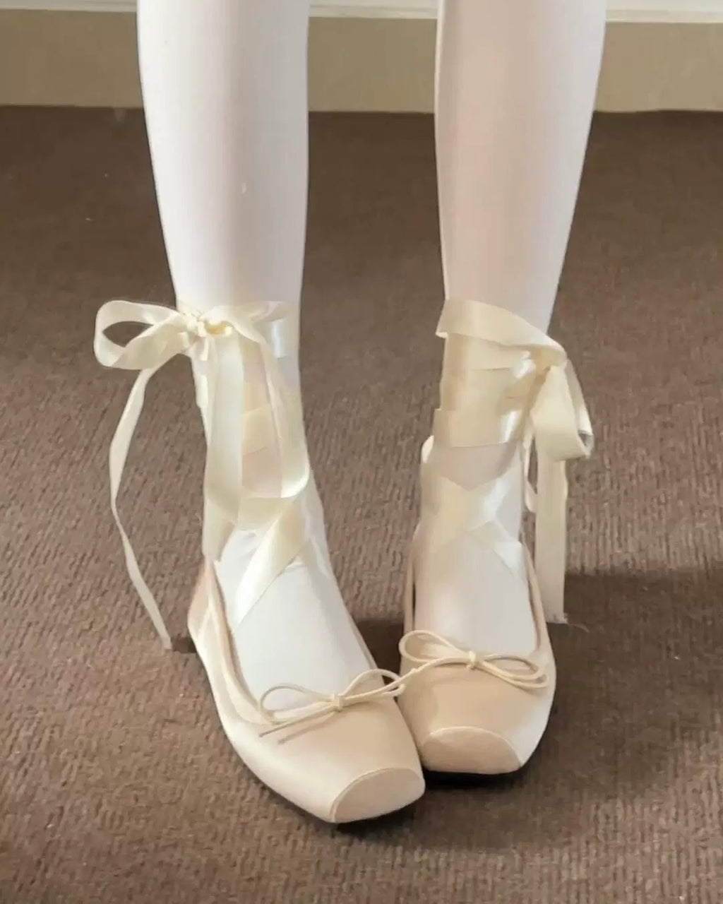 Ribbon Ballet Flats – Эмэгтэйлэг, гоёмсог төрхийг бүтээнэ