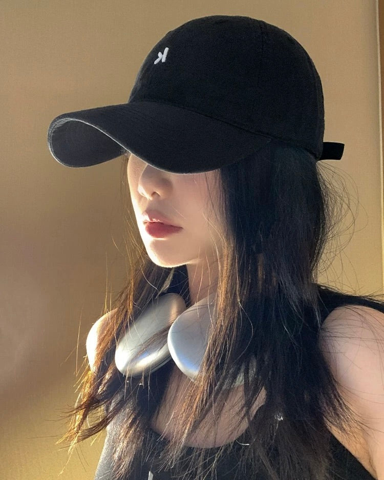 MINIMAL LOGO CAP – DAILY ESSENTIAL