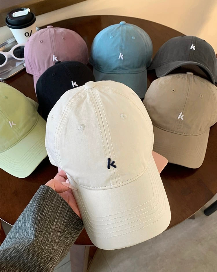MINIMAL LOGO CAP – DAILY ESSENTIAL