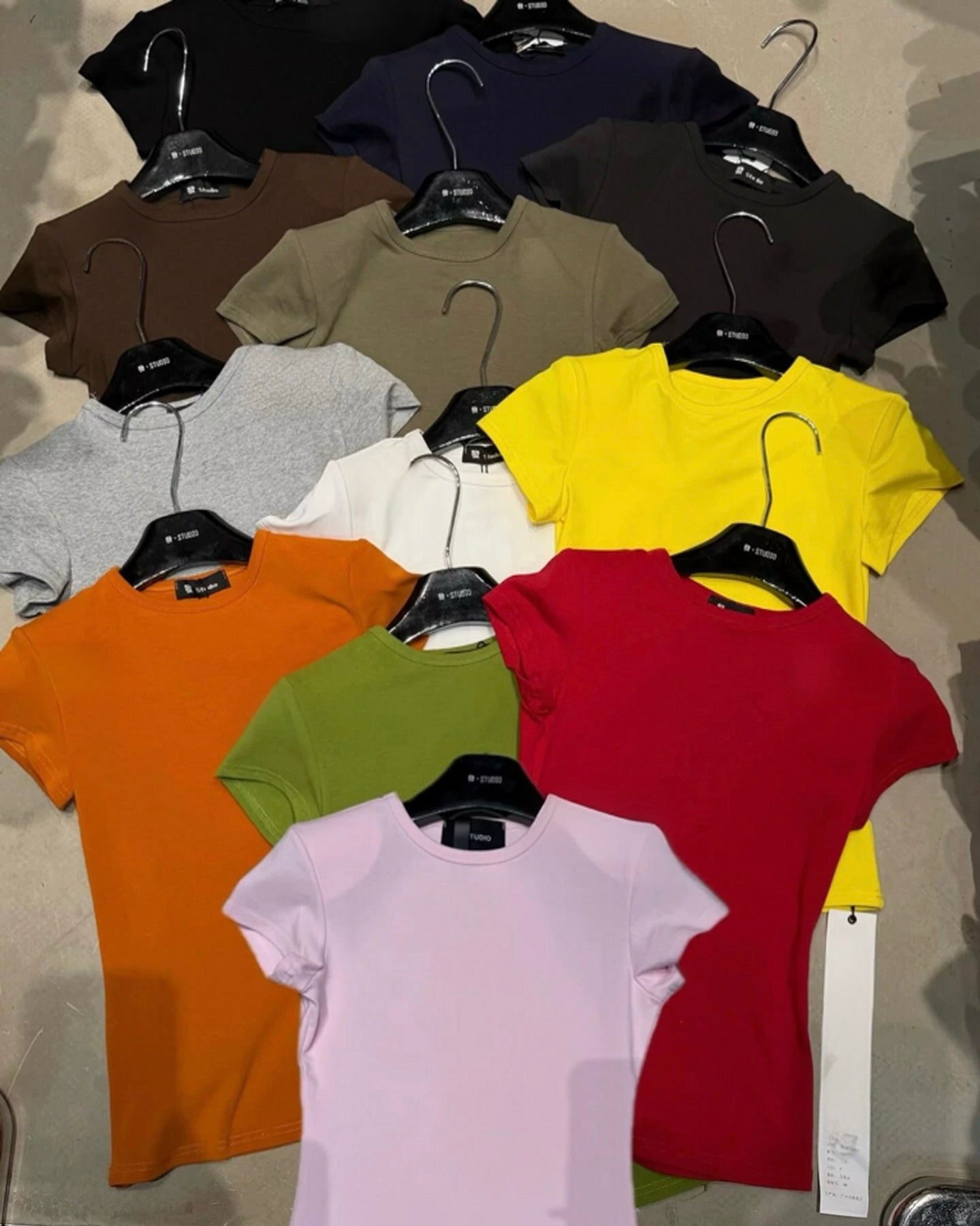 Essential Slim Tee