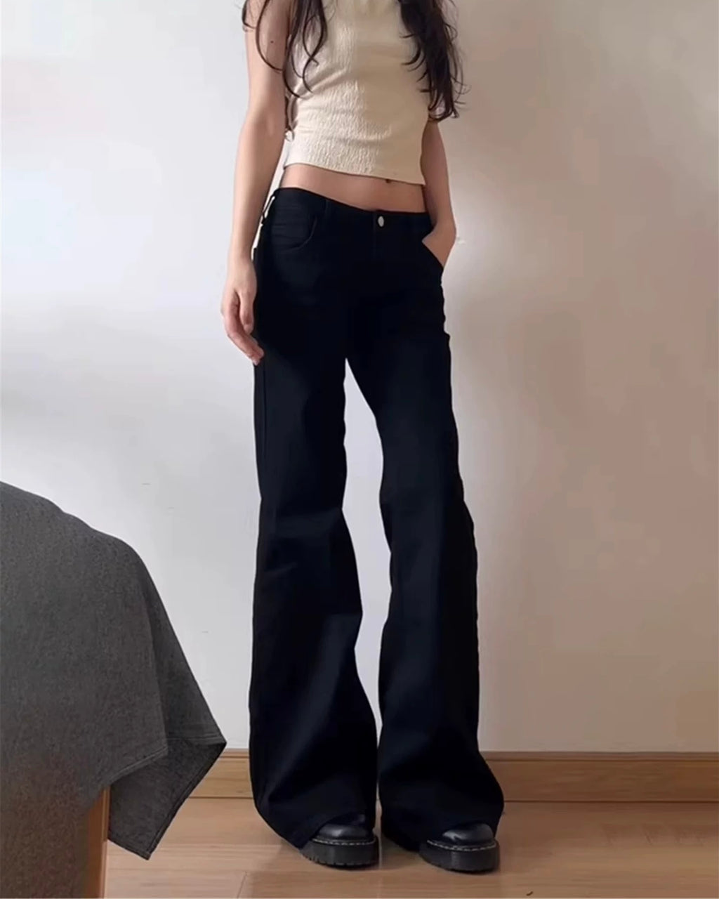 Low Rise Flare Jeans 🖤