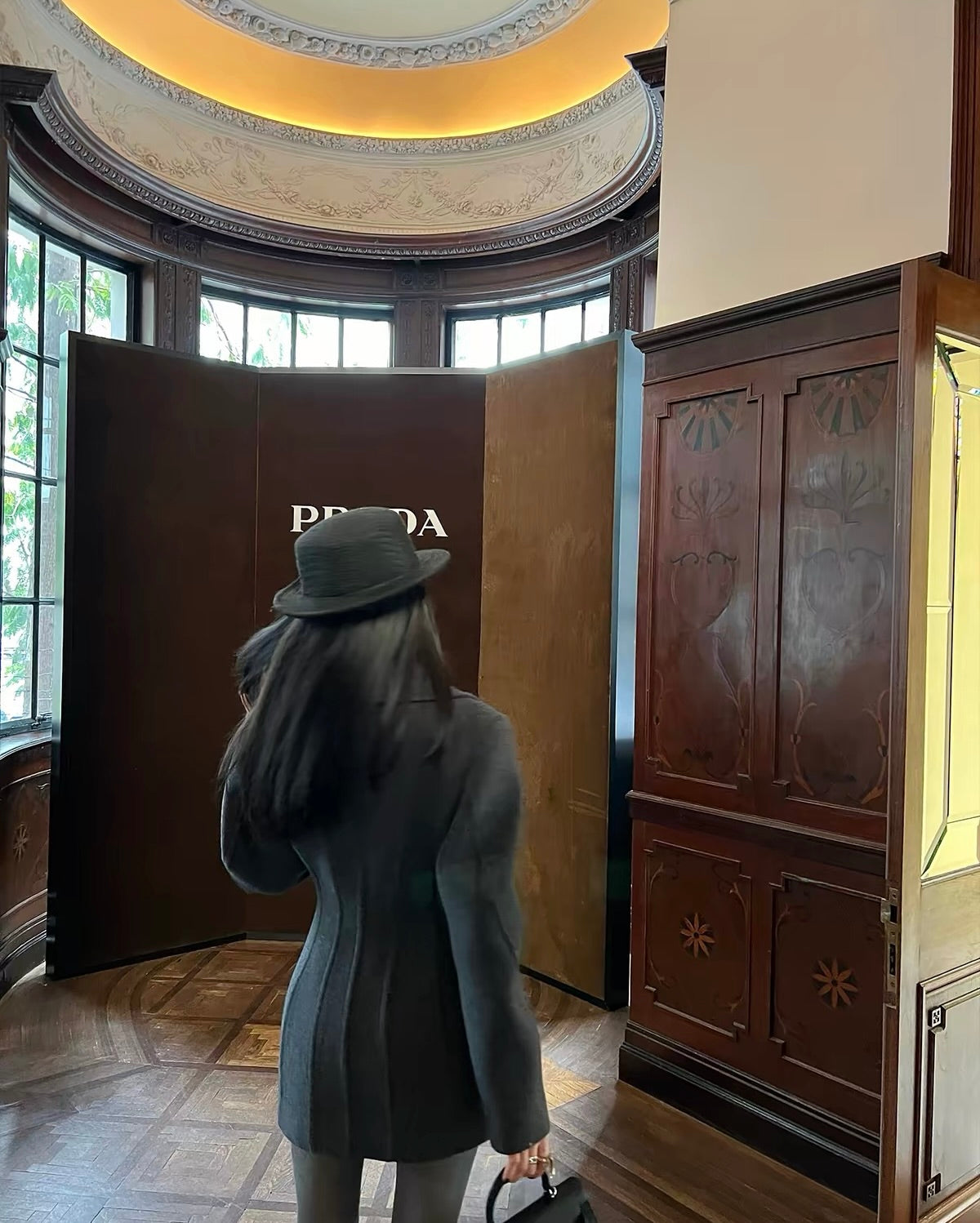 Elegant Double-Breasted Wool Coat