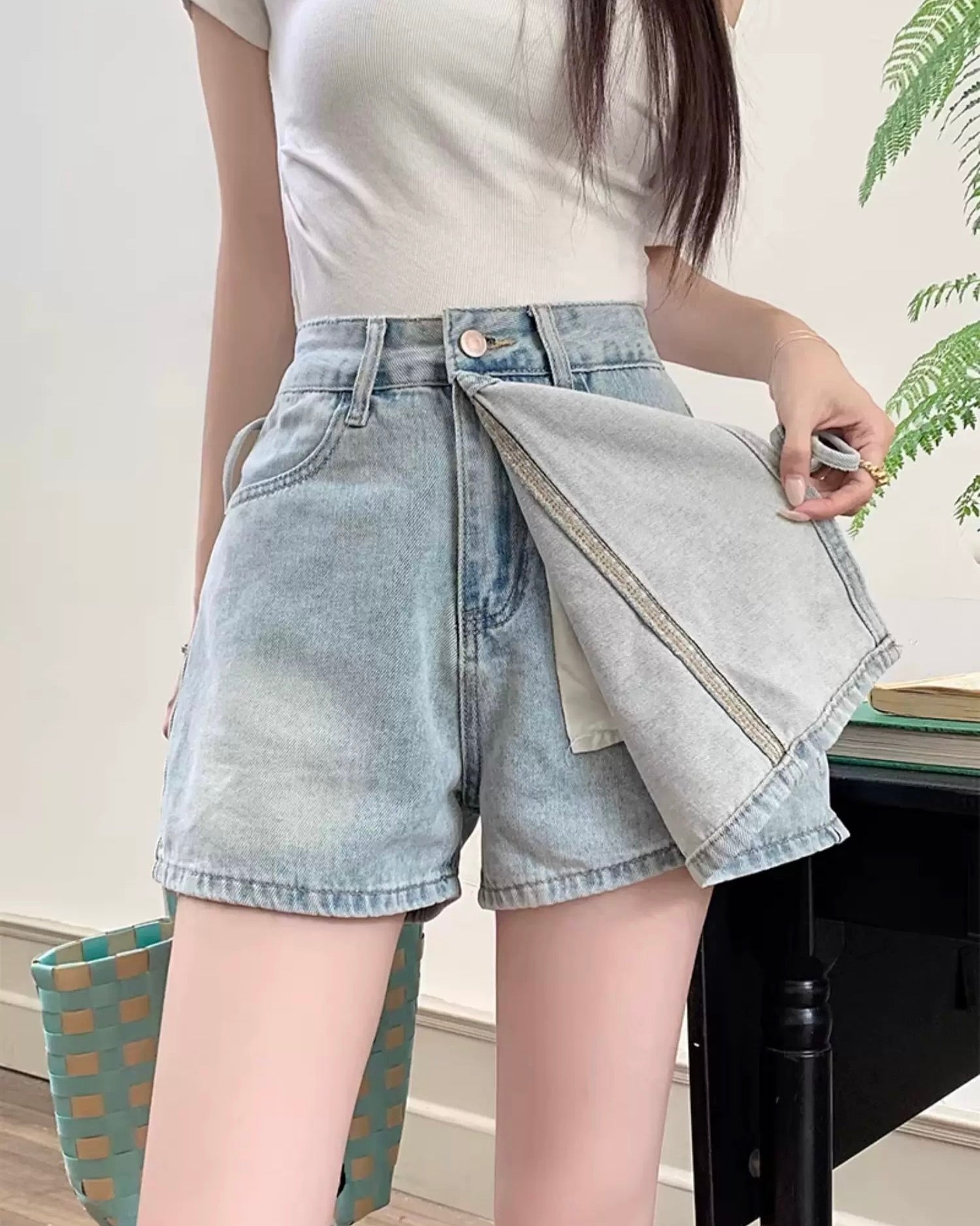 🎀 Ribbon wrap denim skort