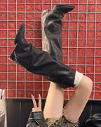 🖤 Slouchy knee-high boots