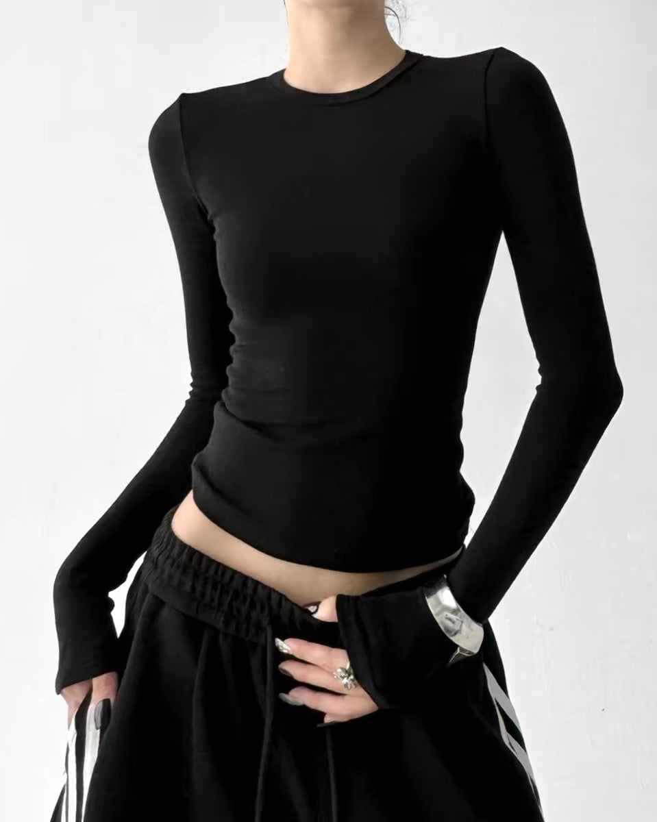 Fitted Long-Sleeve Basic Top