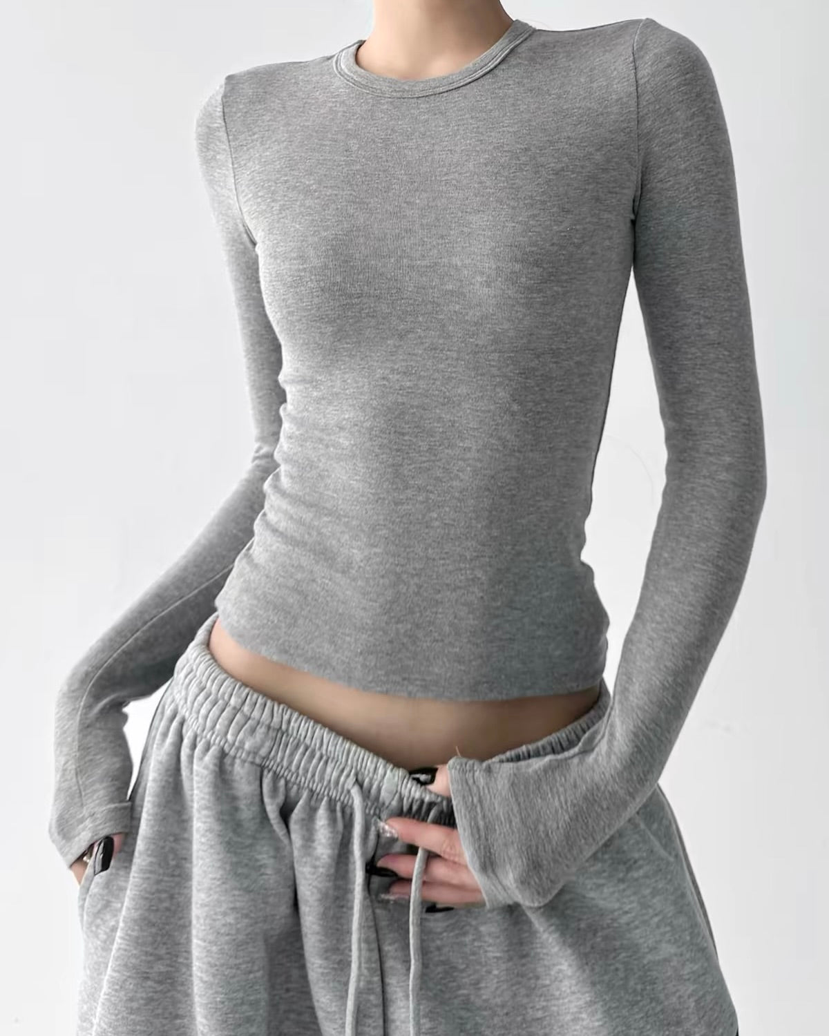 Fitted Long-Sleeve Basic Top