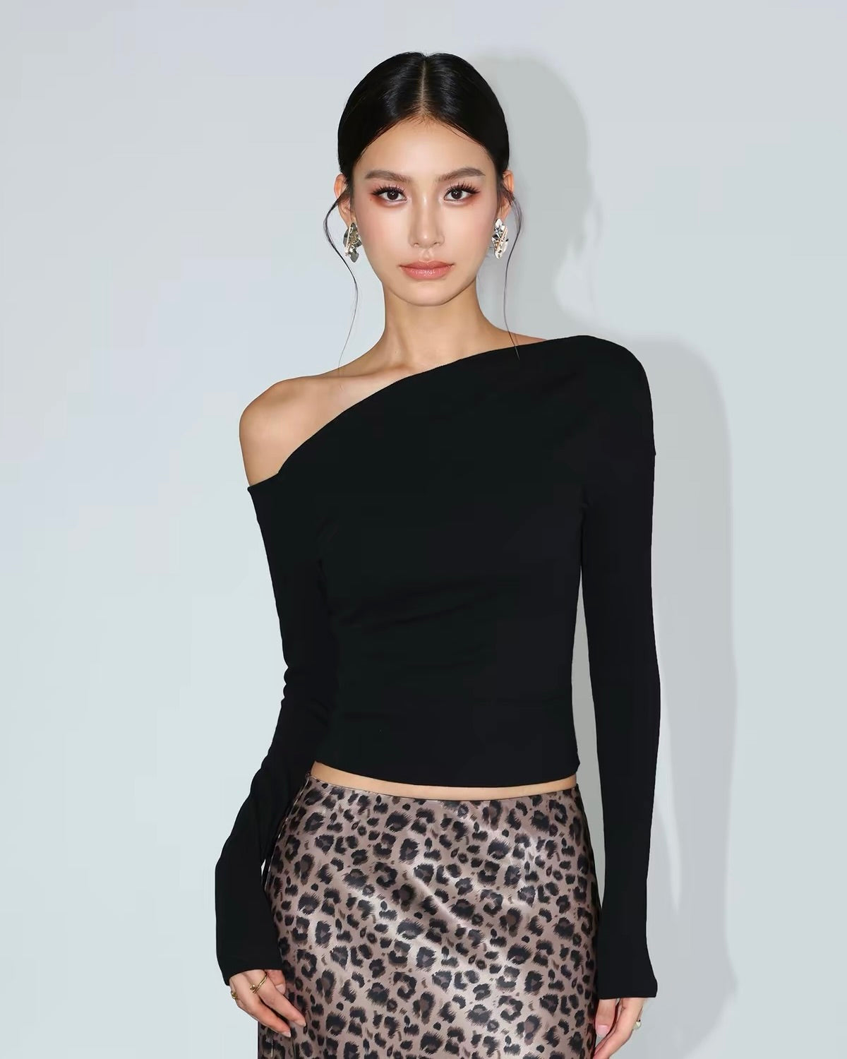 One Shoulder Slim Fit Long Sleeve Top