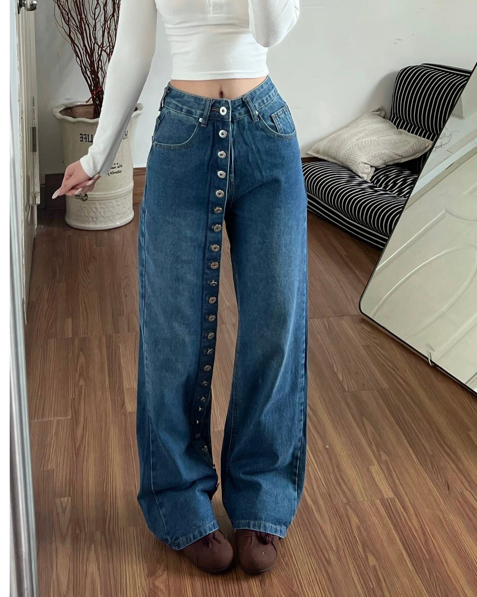 Side Button Wide Jeans 👖✨