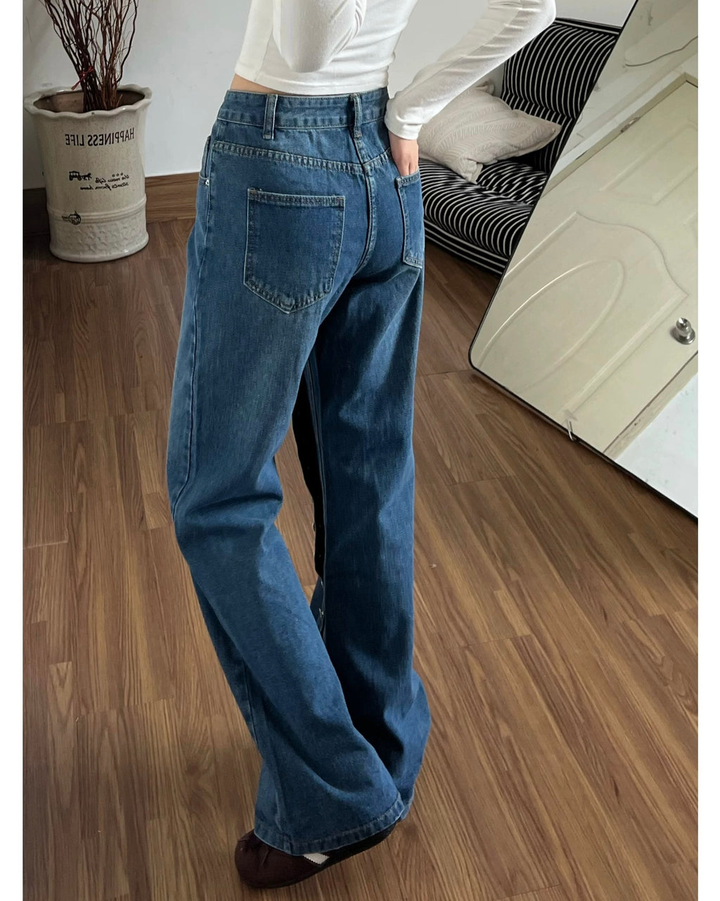 Side Button Wide Jeans 👖✨
