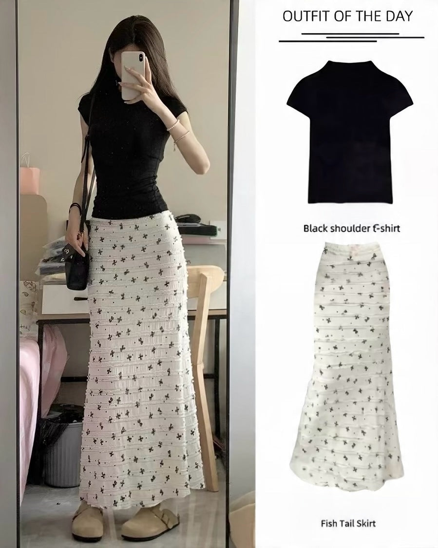 Black Shoulder T-Shirt + Ribbon Textured Fish Tail Skirt