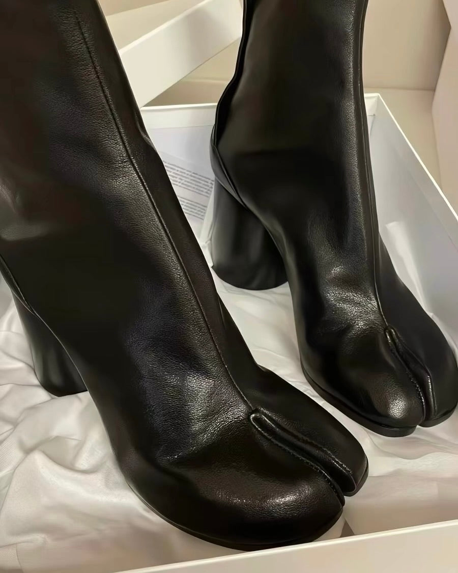 🖤 Tabi Ankle Boots