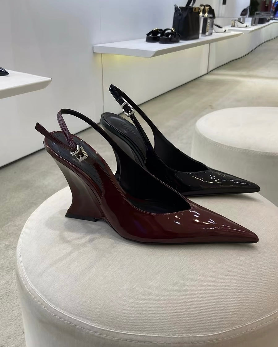 The Statement Heel