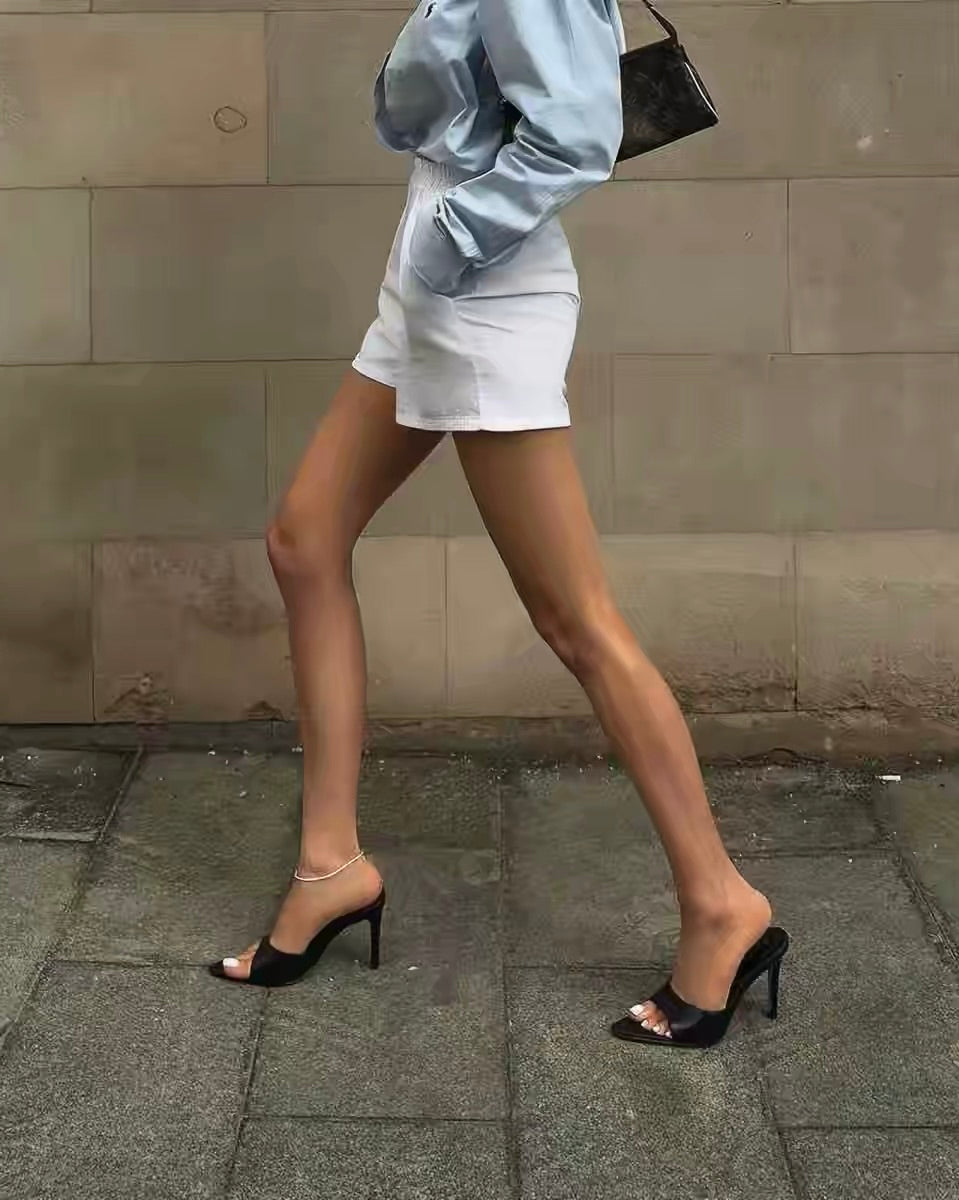 Essential Mule Heels