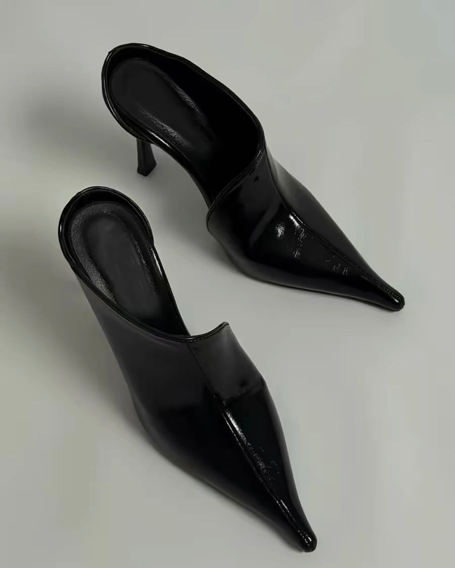 Noir Pointed Mules