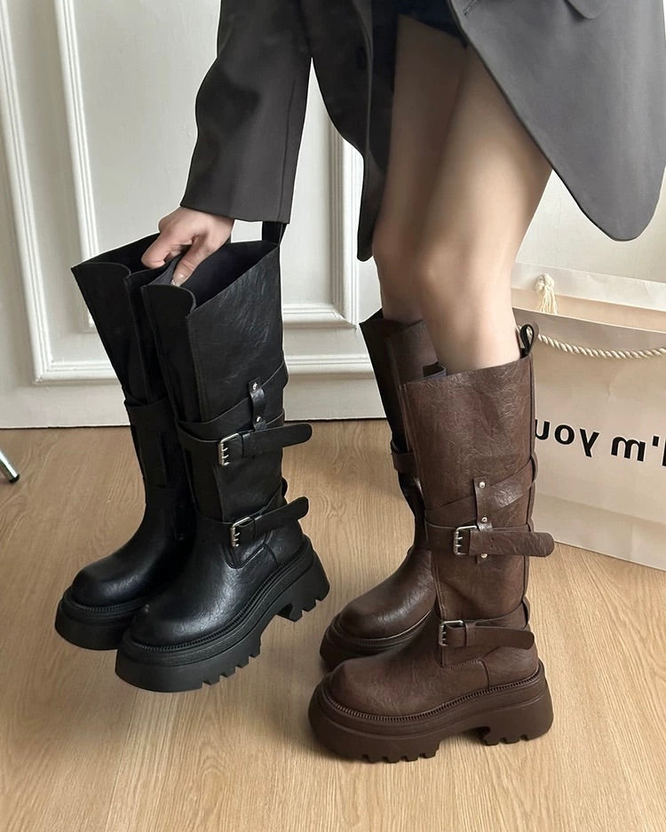 BUCKLE BOOTS