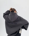 Oversized Hoodie – Minimal Street Style