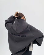 Oversized Hoodie – Minimal Street Style