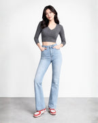 High-Waist Straight Jeans – Light Blue